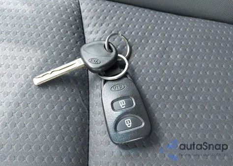 2012 Kia Sorento Lx from USA, damaged, VIN 5XYKT3A67CG229083